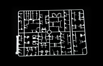 Сборная модель German 88mm L71 Flak41 Anti-Aircraft Gun w/Sd.Ah.202 Trailer