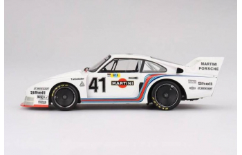 PORSCHE 935/77 2.9l Twin Turbo Team Martini Racing Sport System N41 24h Le Mans (1977) R.Stommelen - M.Schurti, White