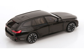 BMW i5 M60 Touring (2024), black metallic 