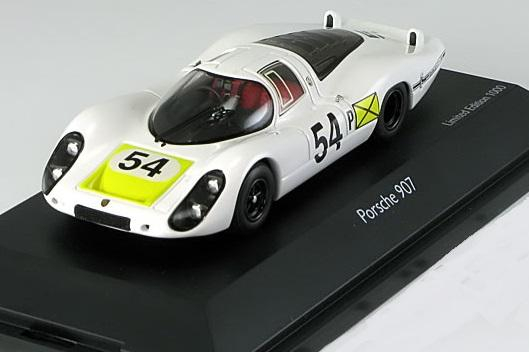 PORSCHE 907 LH No 54 Daytona, Elford (1968)