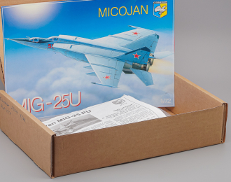 Сборная модель Самолет МиГ-25У