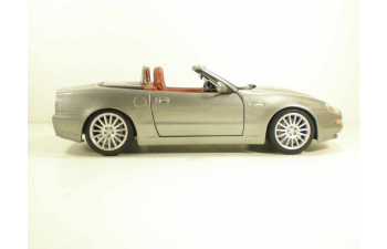 MASERATI GT Spyder, Gold Collection 1:18, бежевый металлик