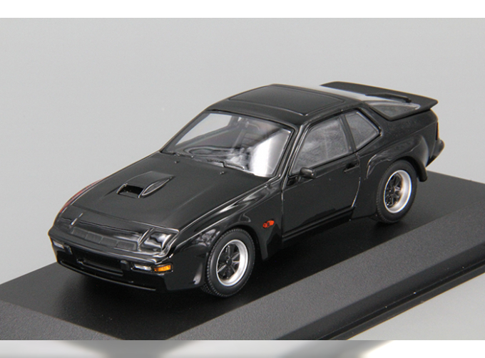 PORSCHE 924 GT (1981), black