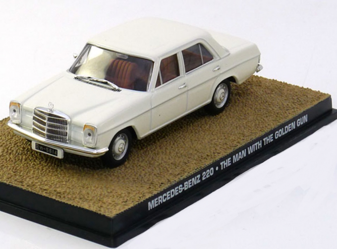 MERCEDES-BENZ 220/8 James Bond The Man With The Golden Gun, white