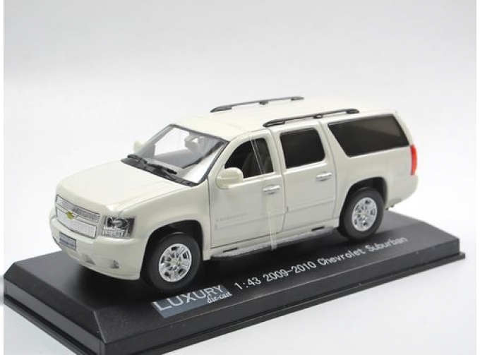 CHEVROLET Suburban (2009-2010), white