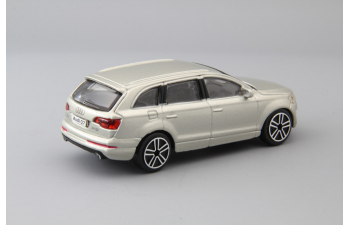 AUDI Q7, silver