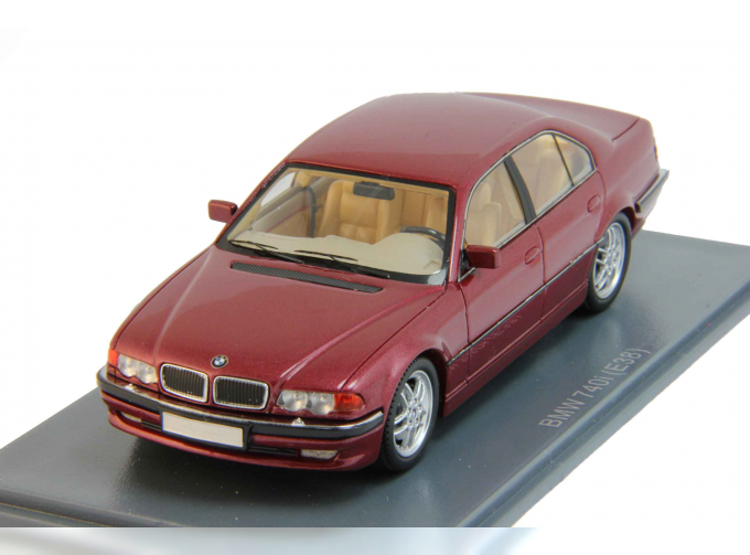 BMW 740i E38 (2000), metallic dark red