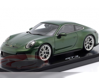 PORSCHE 911 (992.2) GT3 Touring-Paket (2025), oak green metallic