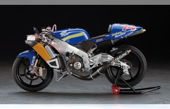 Сборная модель 2001 Honda NSR250 Champion Daijiro Kato