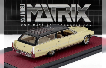 CADILLAC DeVille ASC Wagon (1972), beige