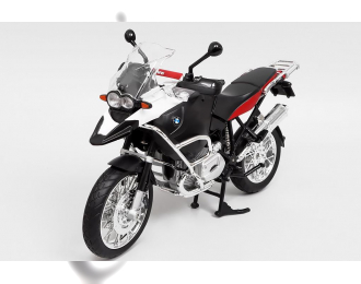 BMW R1200 GS, white