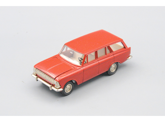 МОСКВИЧ 427, красный