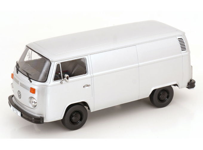 VOLKSWAGEN T2b delivery van (1972), silver
