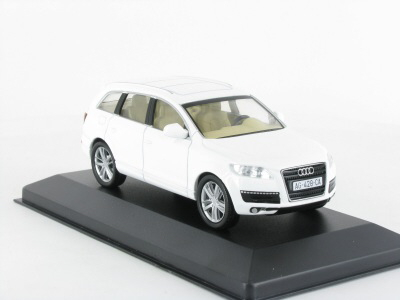 AUDI Q7 2010, серия Auto Plus La Collection 79, белый