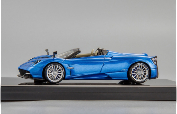 PAGANI Huayra Spyder Nuremberg 31 Jan - 4 Feb 2018 (blue)