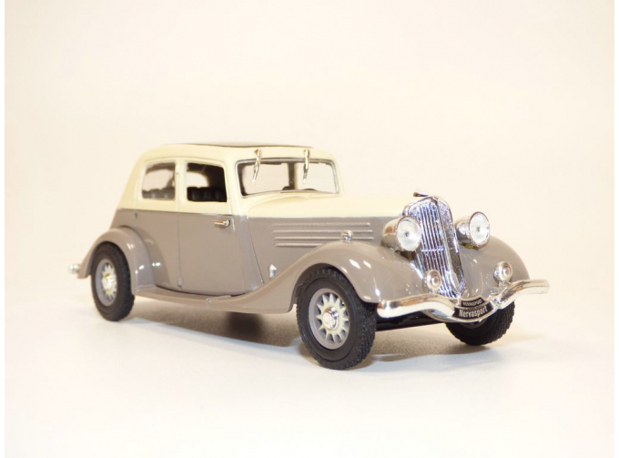 RENAULT Nervasport (1932-1935), light brown / creme 