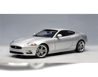 JAGUAR XKR COUPE, LIQUID SILVER