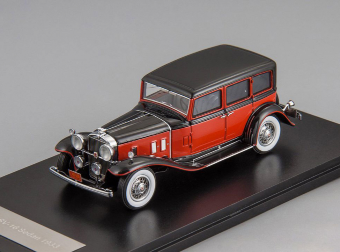 STUTZ SV-16 Sedan 1933 Red/Black