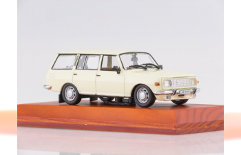 WARTBURG 353 Kombi, beige