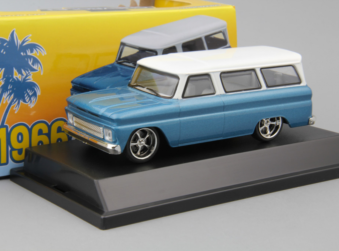 CHEVROLET Suburban (1966), blue with white roof