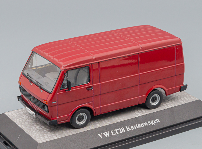 VOLKSWAGEN LT28 box van, dark red