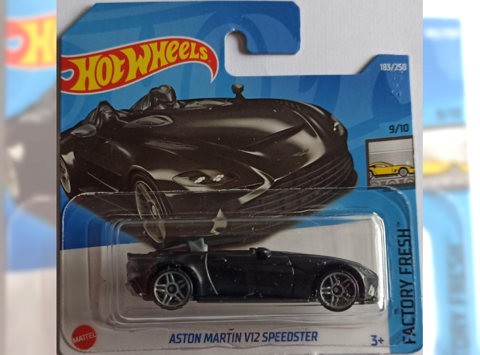 ASTON MARTIN V12 Speedster, black