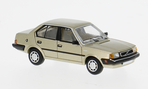 VOLVO 360 (1985), beige