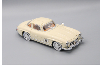 MERCEDES-BENZ W198 300SL Gullwing, слоновая кость, 21 см
