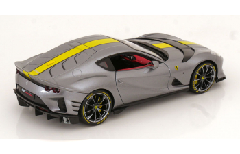 FERRARI 812 Competizione (2021), Grigio Coburn Yellow - Grey Met