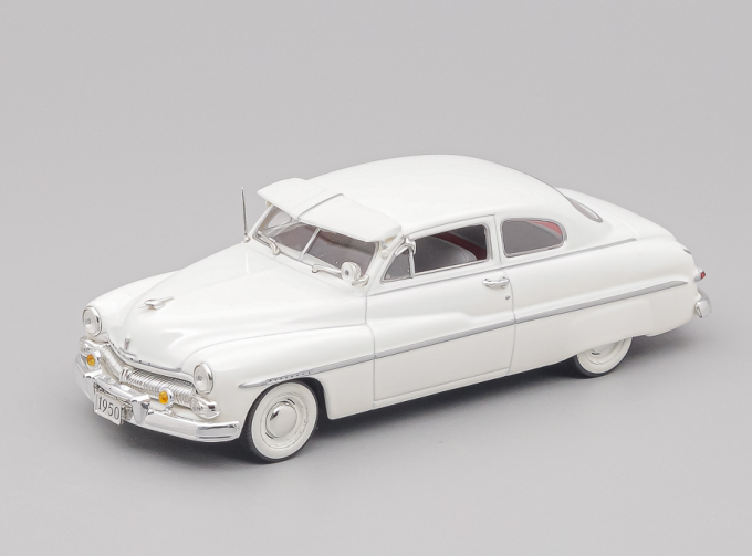 MERCURY Monterey 2-Door Hardtop Coupe (1950), cream