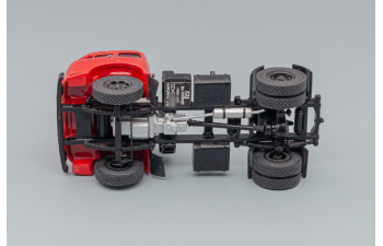 Минский 5429 седельный тягач, красный