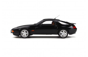 Porsche 928 GTS (black)