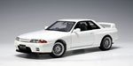 NISSAN Skyline GTR (R32) V-Spec II, white