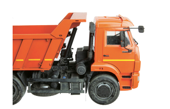 Сборная модель Самосвал КАМАЗ 65115 (подарочный набор)