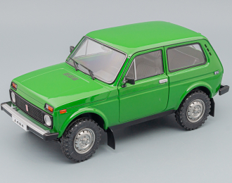 LADA Niva (1980), green