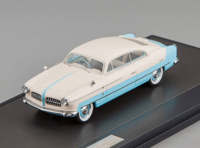 LANCIA Aurelia B52 B-Junior Ghia (1952), white / turquoise