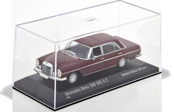 MERCEDES-BENZ 300 SEL 6.3 W109 (1968), dark red