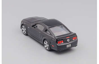 FORD Mustang GT, black