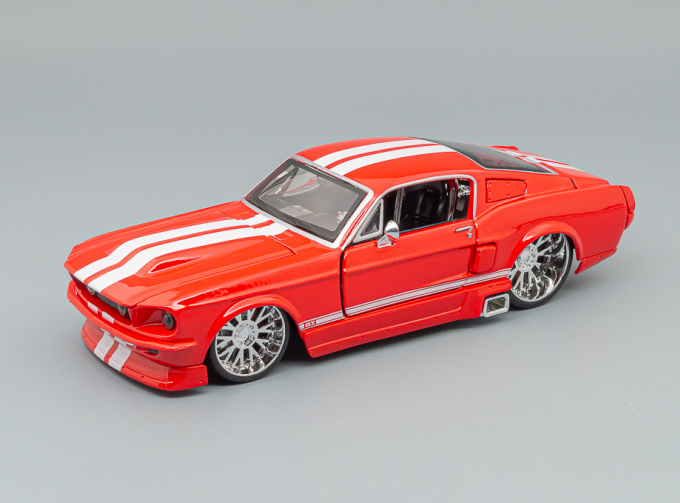 FORD Mustang GT 1967, Red