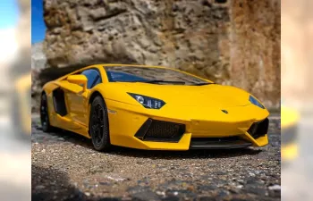 Сборная модель LAMBORGHINI Aventador Lp700-4 (2011), Yellow