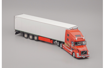 (Б/У) VOLVO VNL 730 (2010) with Trailer, red / white
