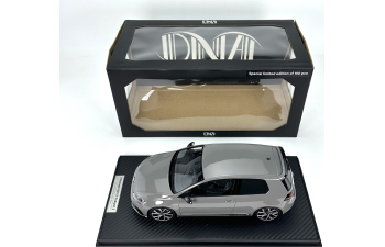 VOLKSWAGEN Golf VII GTI Clubsport S (2012), grey