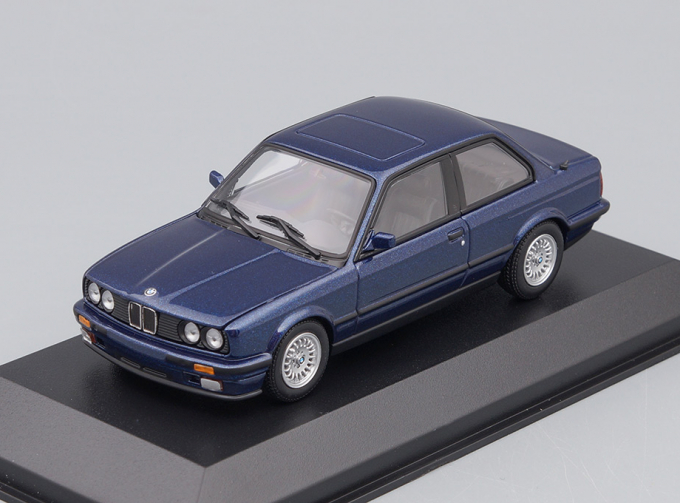 BMW 3-Series (E30) 1989, blue metallic