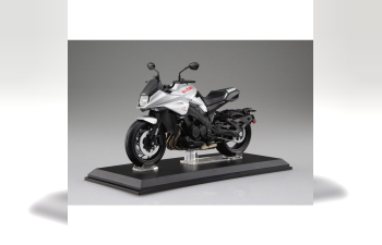 SUZUKI GSX-S1000S KATANA METALLIC MYSTIC SILVER