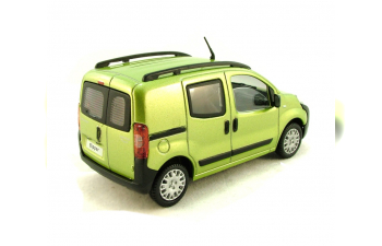 PEUGEOT Bipper Tepee (2008), bright green