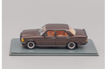 (Б/У) MERCEDES-BENZ 280E W123 AMG, brown