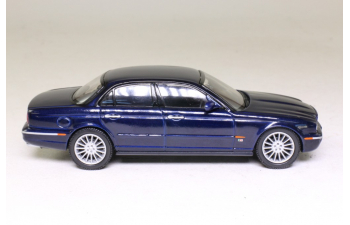 JAGUAR XJR (2003), pacific blue