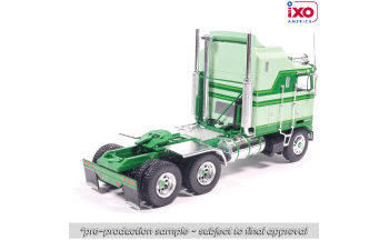 KENWORTH K100 Aerodyne (1976), green / light green