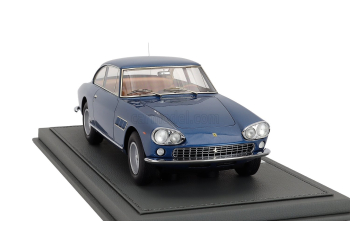 FERRARI 330 Gt 2+2 S/n 7161 Gt - Personal Car Enzo Ferrari - (1965) - Con Vetrina - With Showcase, Blue Met