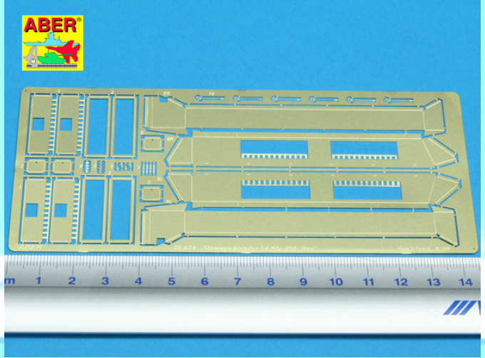 Stowage bins for Sd.Kfz. 250 "Neu"